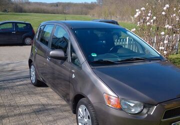 Mitsubishi Colt 100.000 km 4.300 &euro; Wesel 46485