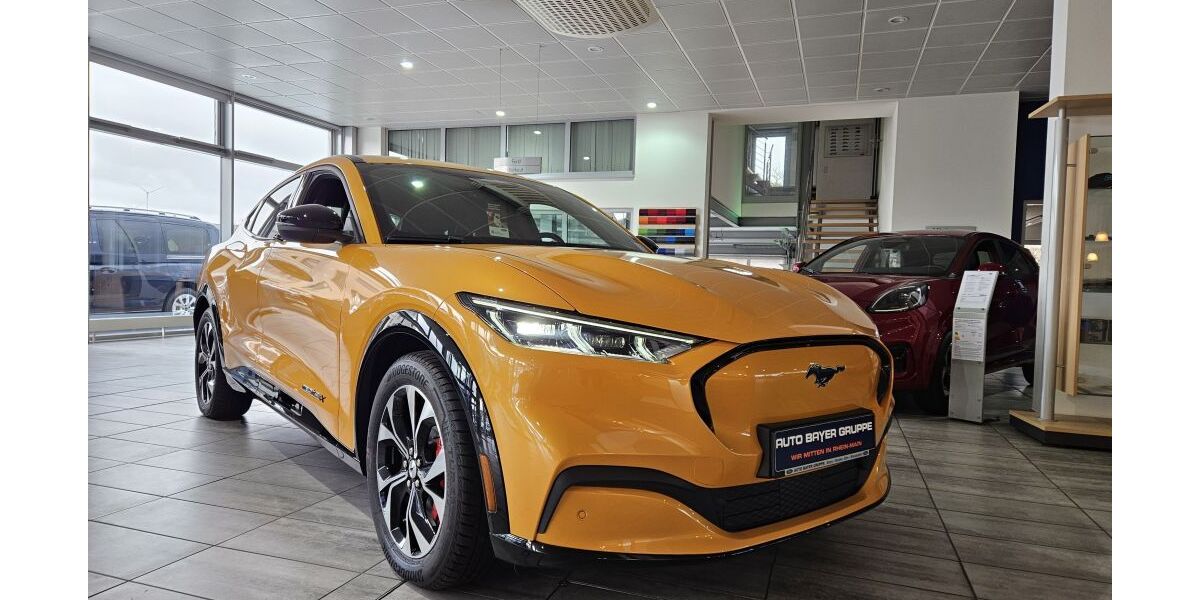 Ford Mustang Mach-E 4.750 km 51.990 &euro; Nieder-Olm 55268