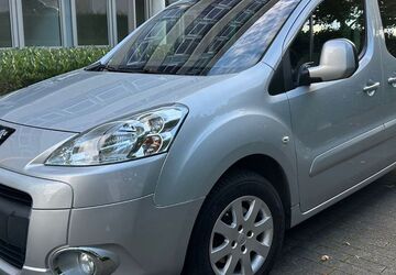 Peugeot Partner Tepee 48.600 km 9.400 &euro; Ratingen 40880