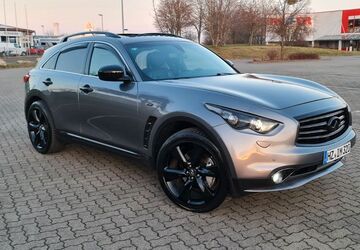 INFINITI QX70 202.000 km 14.200 &euro; Öhringen 74613
