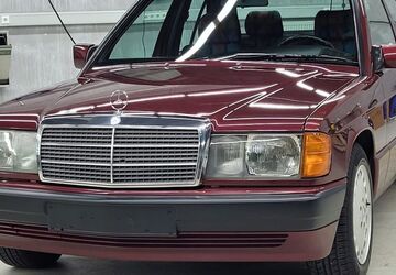 Mercedes-Benz 190 291.000 km 8.890 &euro; Freiburg im Breisgau 79110