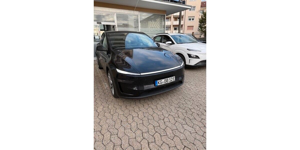 Tesla Model Y 14.000 km 55.500 &euro; Bad Kissingen 97688