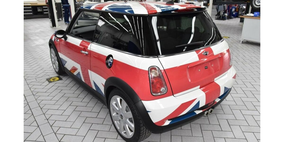 Mini Cooper S UnionJack foliert dt. Zulassung MwSt. !!! 104.177 km 7.999 &euro; Hamburg 22339
