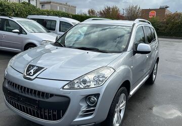 Peugeot 4007 276.000 km 3.499 &euro; Paderborn 33100