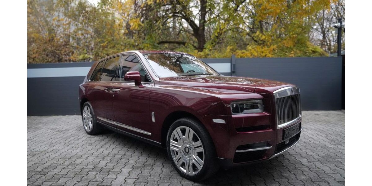 Rolls Royce Cullinan 34.500 km 358.190 &euro; München 81737