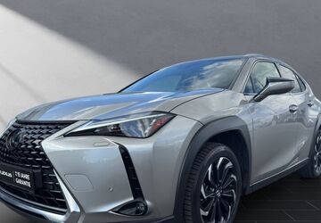 Lexus UX 81.000 km 26.950 &euro; Wesel 46485