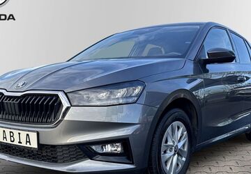 Skoda Fabia 16.725 km 19.290 &euro; Eilenburg 04838