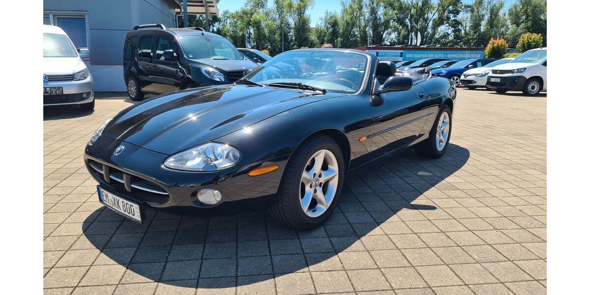 Jaguar XK8 188.000 km 14.999 &euro; Endingen 79346