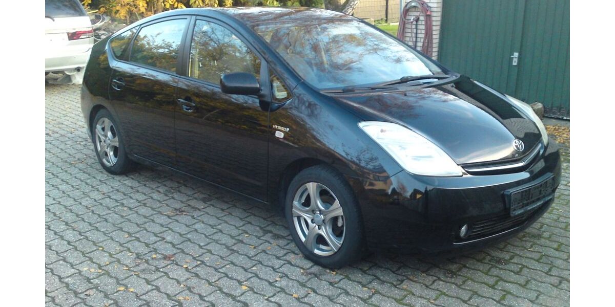 Toyota Prius 278.000 km 5.990 &euro; Geilenkirchen 52511