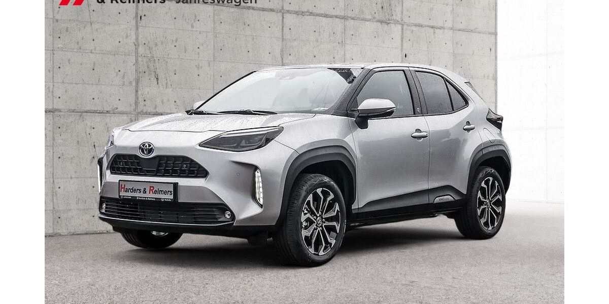 Toyota Yaris Cross 3.132 km 26.580 &euro; Itzehoe 25524