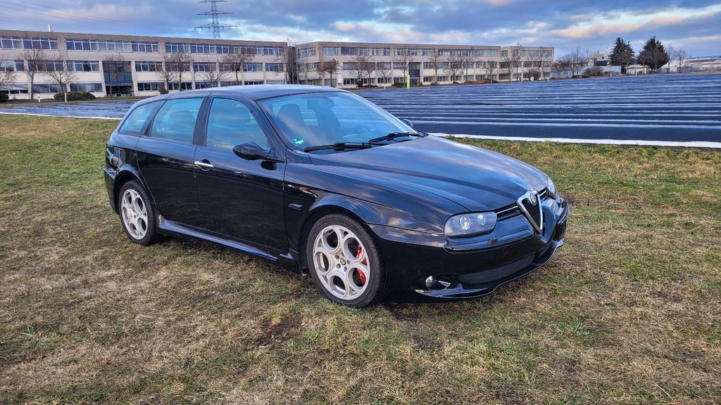 Alfa Romeo 156 147.800 km 15.800 &euro; Darmstadt 64291