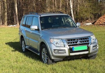Mitsubishi Pajero 134.300 km 26.000 &euro; Burgebrach 96138