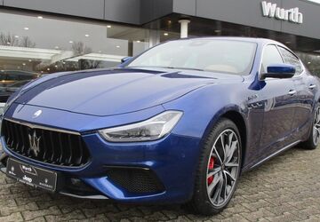 Maserati Ghibli 32.500 km 52.450 &euro; Schwerte 58239