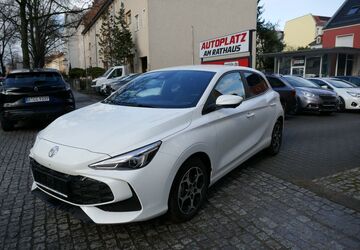 MG 3 3.067 km 19.950 &euro; Berlin-Tempelhof 12105