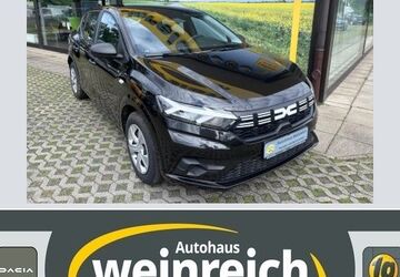 Dacia Sandero 1.524 km 15.990 &euro; Lehnin a.d.A2 14797