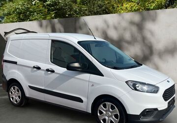 Ford Transit Courier 50.800 km 10.500 &euro; Neustadt 67434