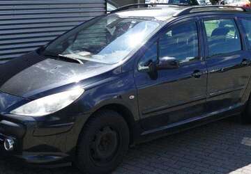 Peugeot 307 154.077 km 590 &euro; Flensburg 24941