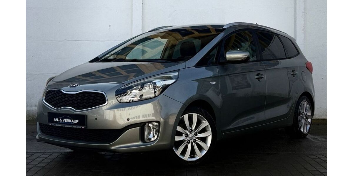 Kia Carens 240.000 km 5.890 &euro; Neubrandenburg 17033