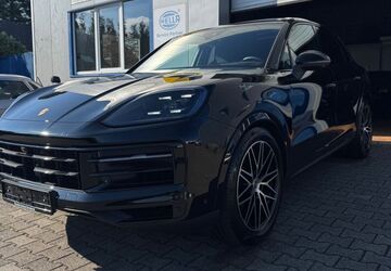 Porsche Cayenne 9.900 km 106.899 &euro; Bielefeld 33609