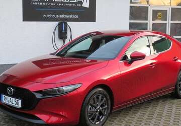 Mazda 3 1.080 km 28.990 &euro; Schwielowsee OT Geltow 14548