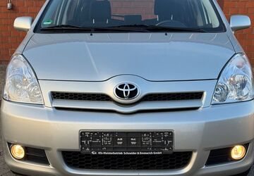 Toyota Corolla Verso 61.930 km 5.890 &euro; Rheine 48432