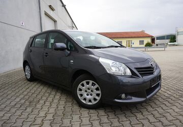Toyota Verso 149.980 km 7.950 &euro; Parkstetten 94365
