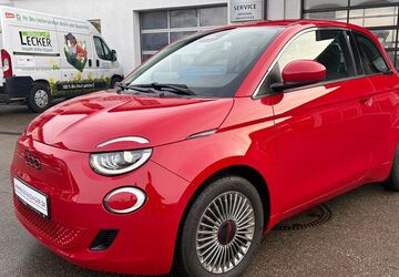 Fiat 500e 25.952 km 18.850 &euro; Ainring 83404