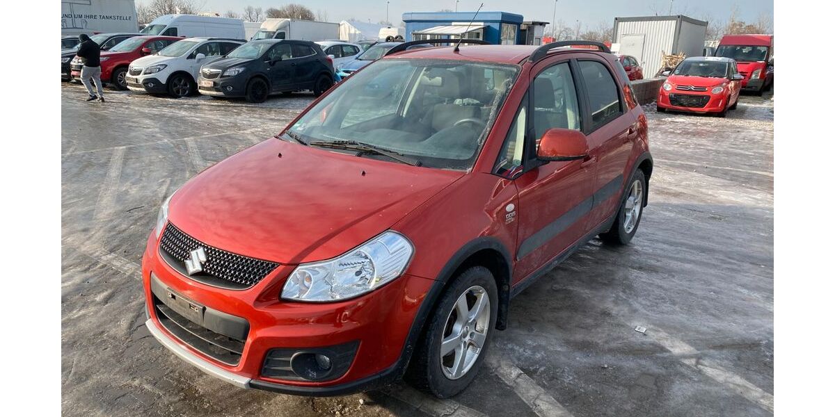 Suzuki SX4 96.177 km 3.950 &euro; MITTENWALDE 15749