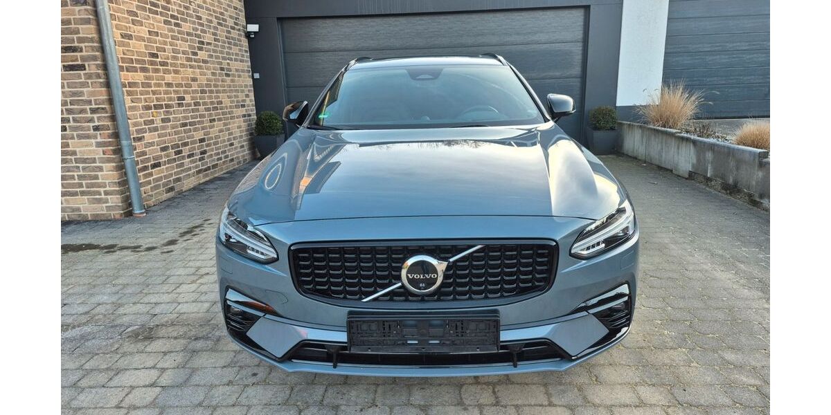 Volvo V90 45.350 km 39.500 &euro; Hagen 49170