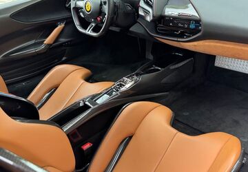 Ferrari SF90 5.500 km 390.000 &euro; Reutlingen 72760