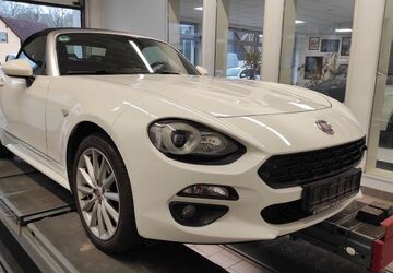 Fiat 124 Spider 85.000 km 17.450 &euro; Gersthofen/Batzenhofen 86368