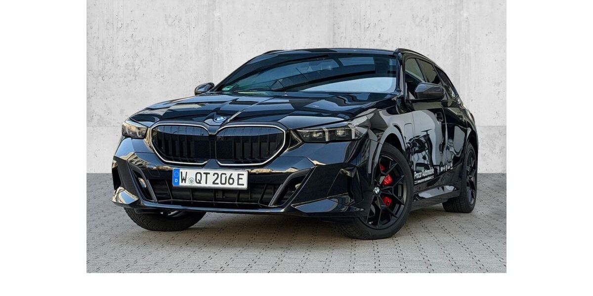 BMW 550 4.408 km 84.190 &euro; Wuppertal 42117