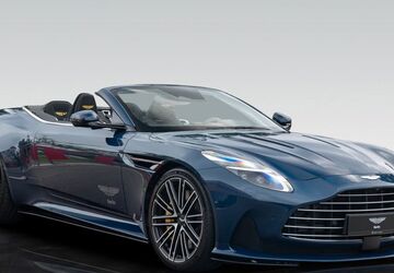 Aston Martin DB12 6.000 km 245.680 &euro; Berlin 13599