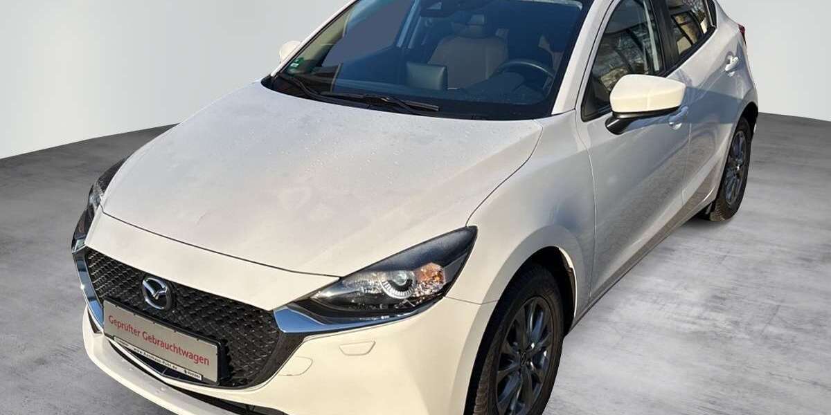 Mazda 2 58.503 km 15.985 &euro; Hamburg 22041