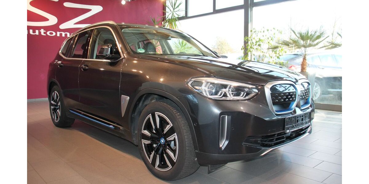 BMW iX3 81.219 km 31.800 &euro; Borken 46325