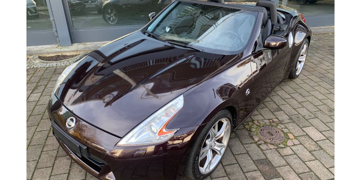 Nissan 370Z 129.720 km 18.888 &euro; Neckartenzlingen 72654