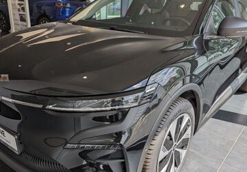 Renault Megane 23.999 km 36.990 &euro; Frankfurt am Main 60326