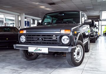 Lada Niva 24.000 km 16.990 &euro; Wernigerode 38855