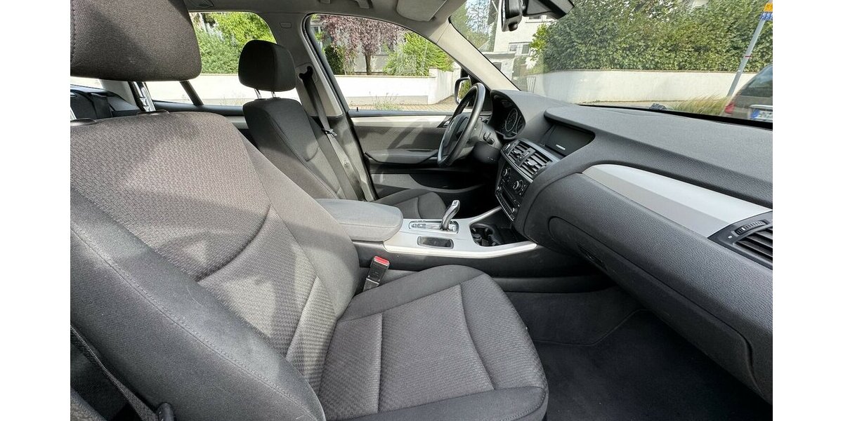 BMW X3 xDrive20d Automatik PDC 191.000 km 9.500 &euro; Neckarsulm 74172