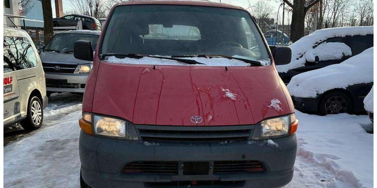 Toyota Hiace 246.882 km 5.390 &euro; Hamburg 20537