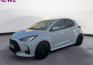 Toyota Yaris 11.937 km 25.990 &euro; Dieburg 64807