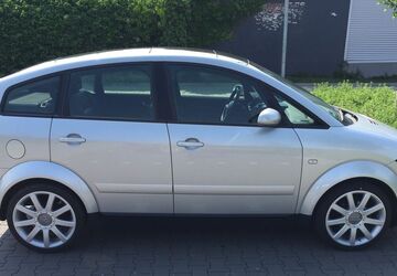 Audi A2 118.720 km 9.500 &euro; Bad Liebenwerda OT Maasdorf 04924