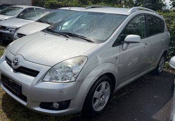 Toyota Corolla Verso 265.000 km 3.900 &euro; Saarlouis 66740