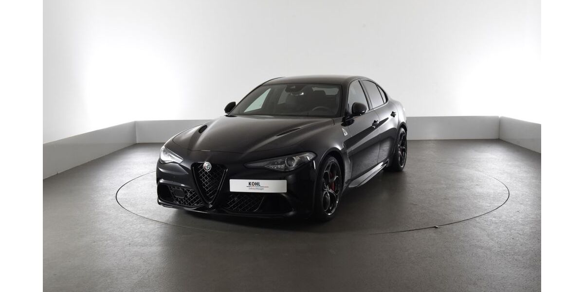 Alfa Romeo Giulia 13.019 km 69.980 &euro; Aachen 52078