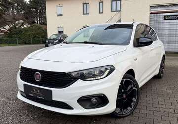 Fiat Tipo 90.000 km 11.990 &euro; Bad Aibling 83043
