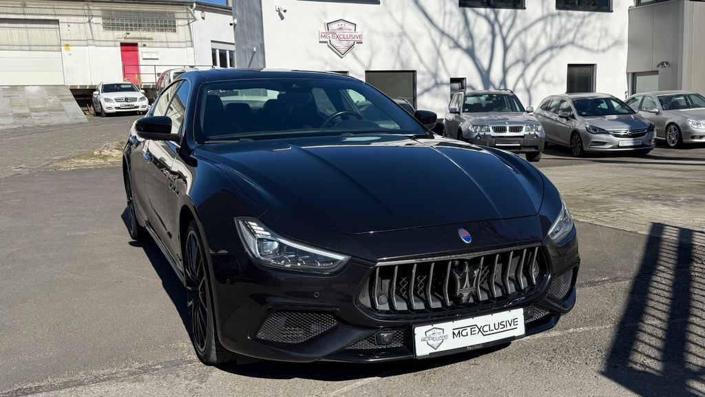 Maserati Ghibli 175.000 km 27.990 &euro; Dortmund 44147
