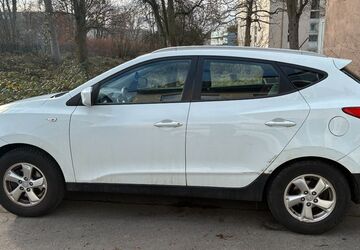 Hyundai ix35 273.000 km 4.000 &euro; Essen 45130