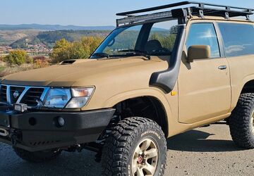 Nissan Patrol 282.900 km 12.999 &euro; Markt Erlbach 91459