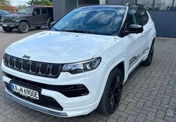 Jeep Compass 57.000 km 28.490 &euro; Karlsruhe 76185