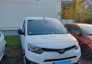 Toyota Proace City 35.600 km 19.300 &euro; MAINZ 55131